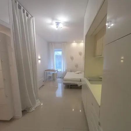 Centrum Krakowa, Z Ogrodem I Parkingiem Appartement Krakau
